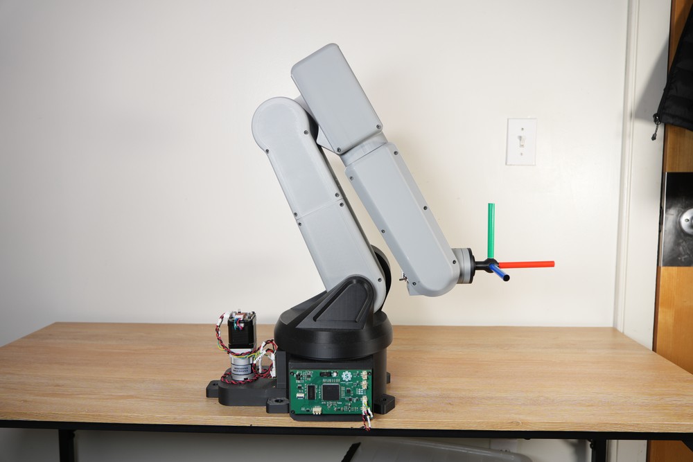 6-DOF robot arm